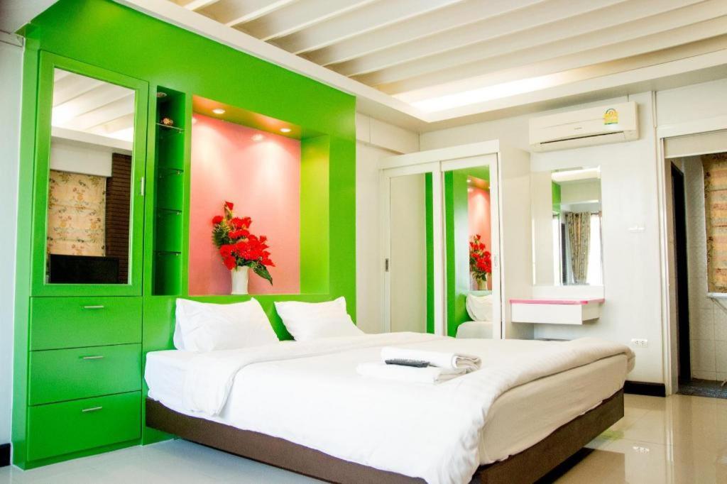 Huay Kaew Palace 1 Hotel Chiang Mai Dış mekan fotoğraf