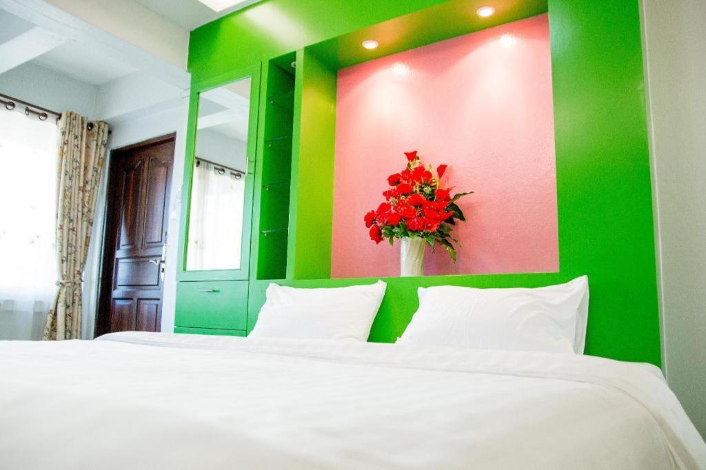 Huay Kaew Palace 1 Hotel Chiang Mai Dış mekan fotoğraf